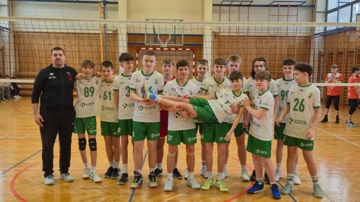 Starejši dečki vpisali dve zmagi